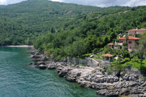 Apartments by the sea Medveja, Opatija - 7722